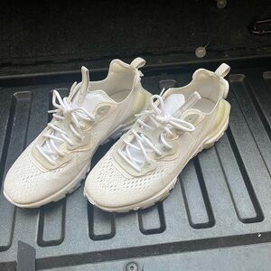 Nike React Vison Triple White